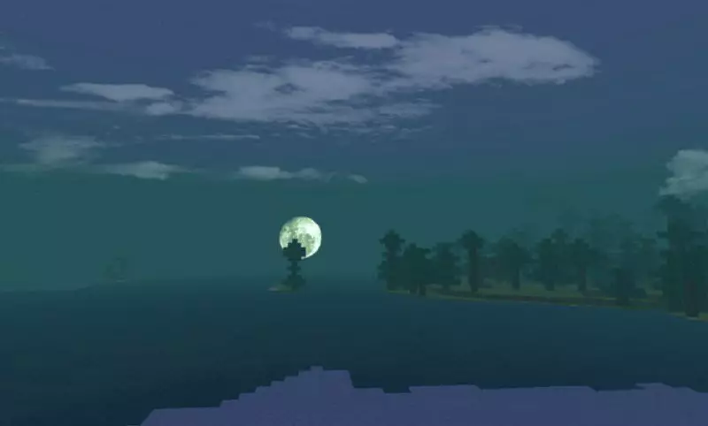 Moon from Iris Shader for Minecraft PE